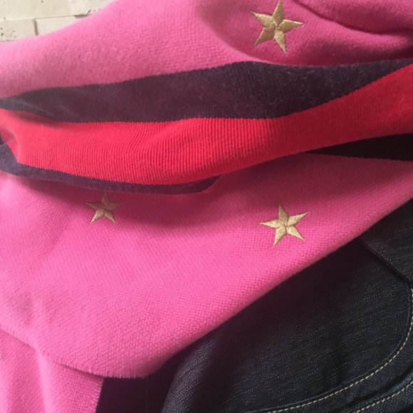 Gucci Wool/Cashmere Scarf - Picture 6 of 16